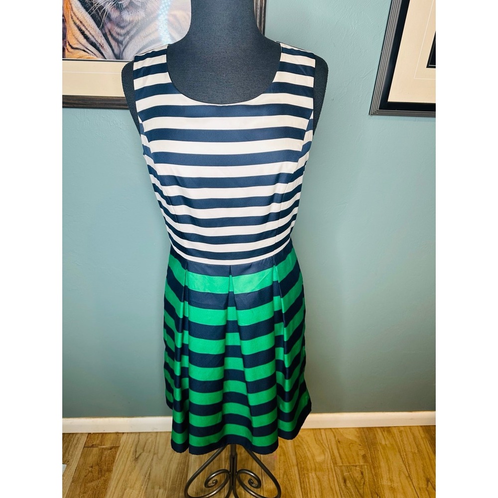 Banana Republic Sleeveless A-Line Dress Striped blue white green pleated size 8